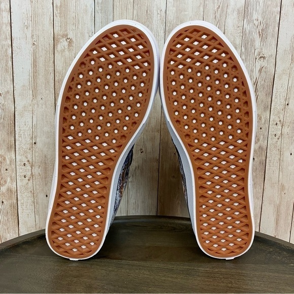 Vans x Discovery Sk8-Hi Project Cat Comfycush High Top Sneakers Size 10 Women - Picture 7 of 15